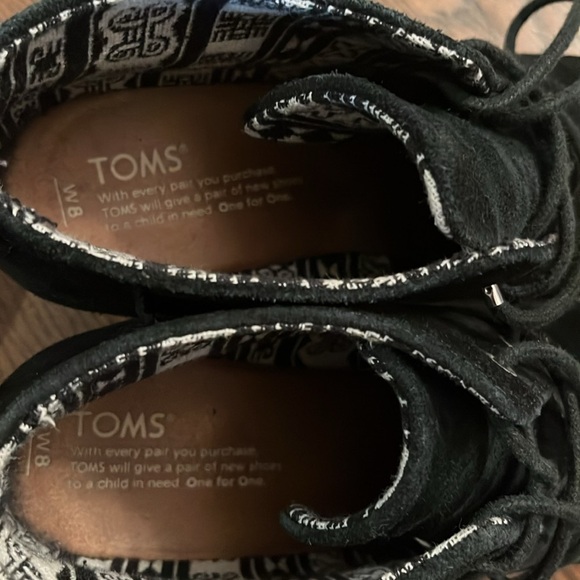 Toms Black Wedges size 8 - Picture 5 of 7